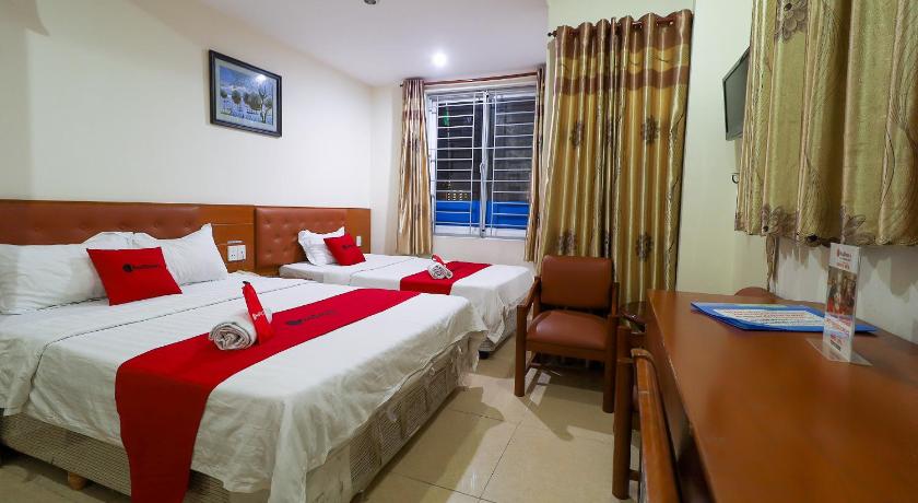 RedDoorz near Gia Dinh Park (formerly Hon En Hotel & Spa) 138B Le Loi