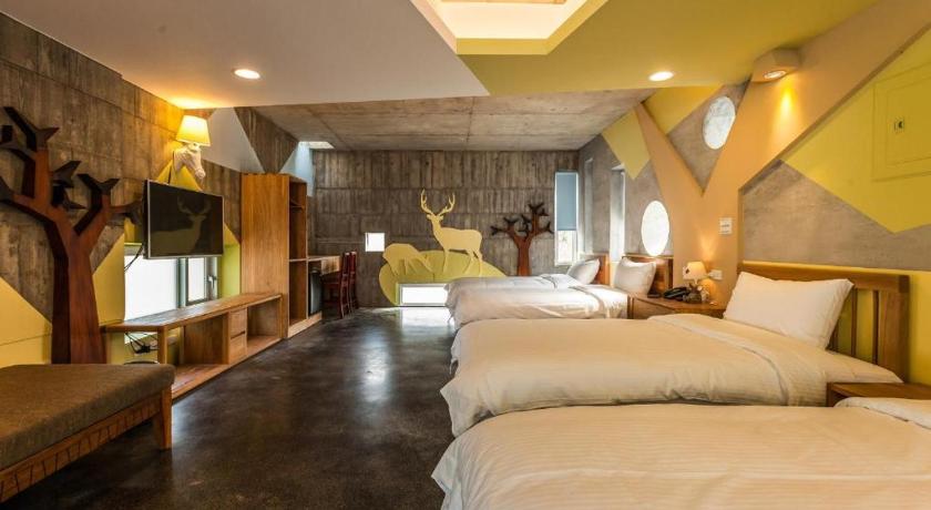 Image of Deluxe Quadruple Room 0