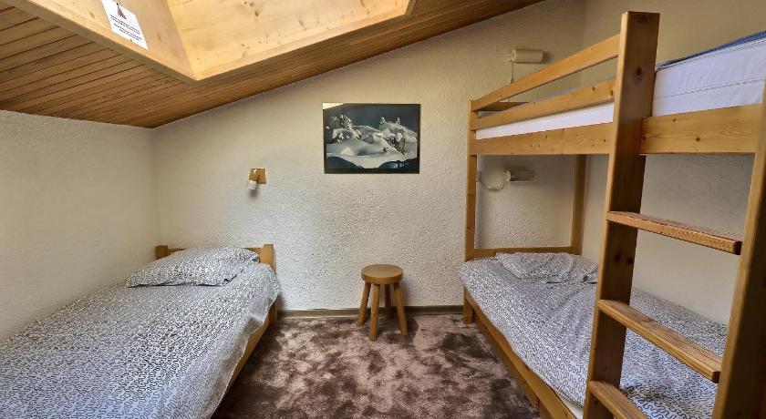 Image of Three-Bedroom Apartment 8