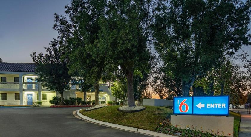 Motel 6-Thousand Oaks, CA