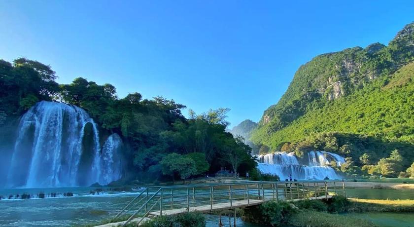 Ban Gioc Waterfall View