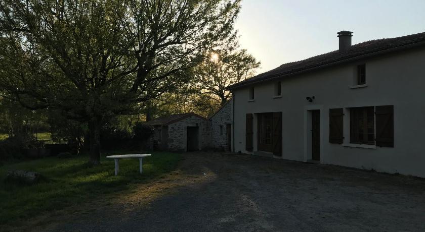 Gite a la ferme Les places photo