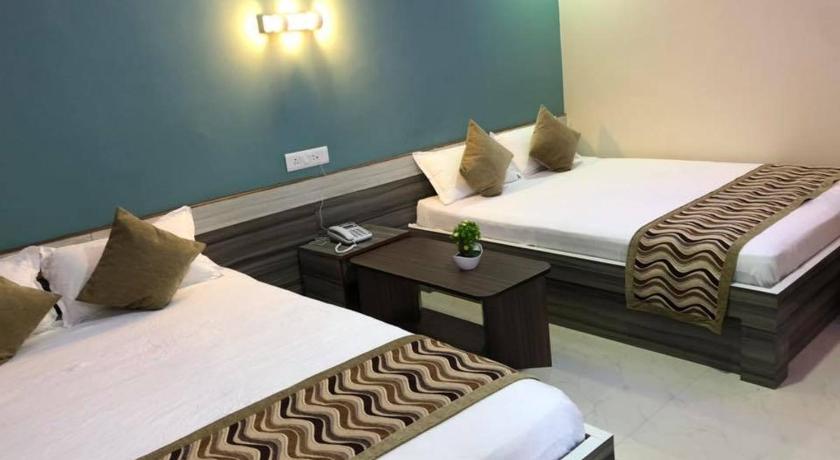 Yara Hotel photo
