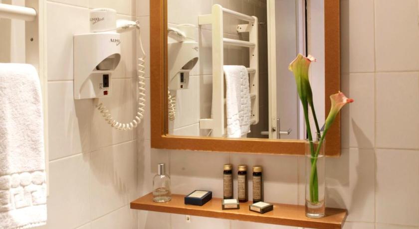 Image of Double or Twin Traditional Room 2
