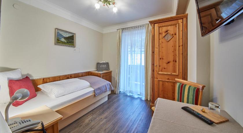 Hotel Schachner photo