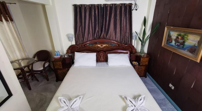 Cebu Hilltop Hotel photo