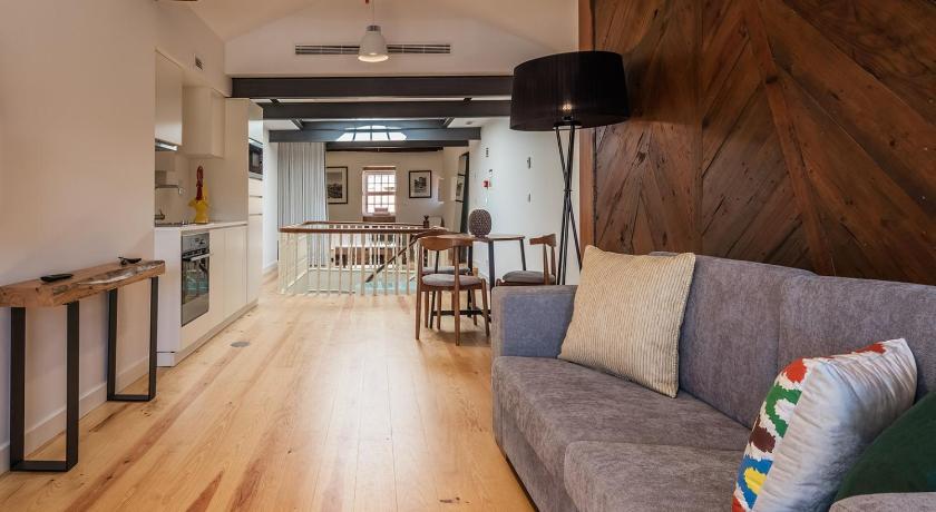 ポルト Porto River 4つ星 ホテル 外観