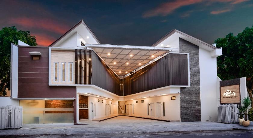 House of Asiyah Syariah photo