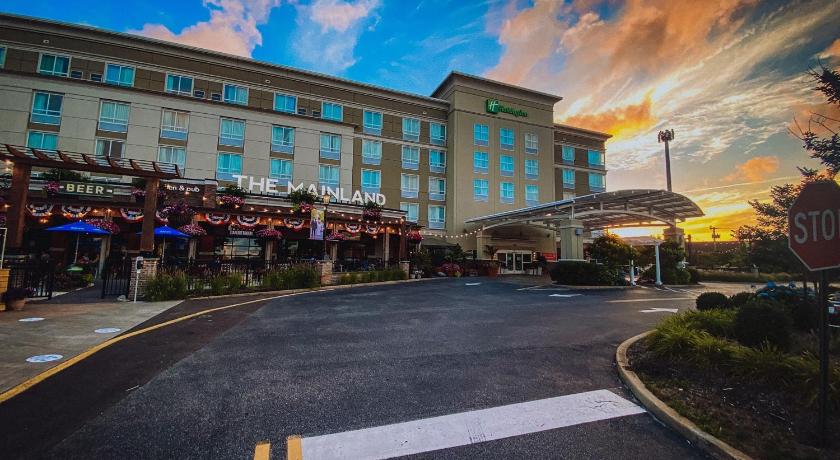 Holiday Inn Manahawkin/Long Beach Island Hotel photo