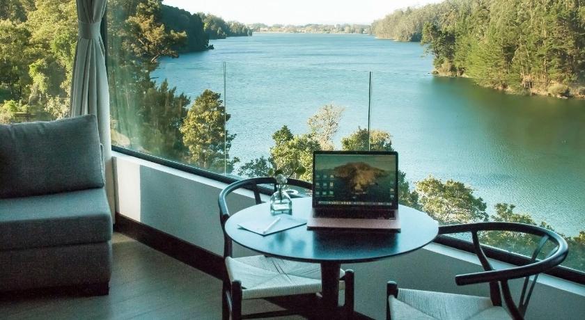 Pura Lodge photo