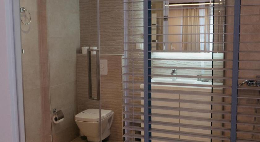 Hotel Lebed photo