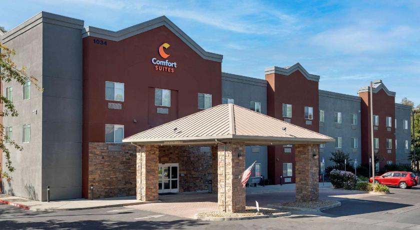 Comfort Suites Beale Air Force Base Area