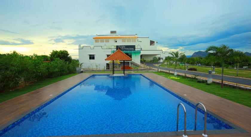 Hotel Rajeswari International photo