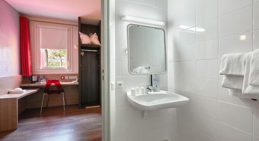 Hotel Kyriad La Roche Sur Yon