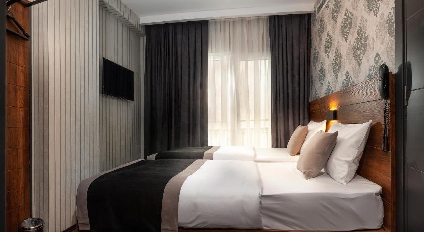 Hotel Bossuite Business photo