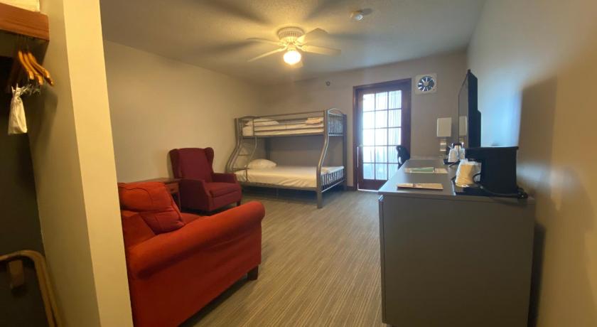 Country Inn & Suites by Radisson, Elk River, MN