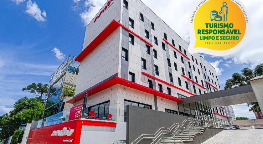 Hotel Moov Curitiba