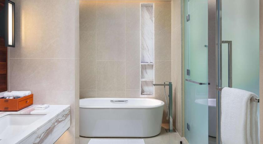 Image of Suite 4