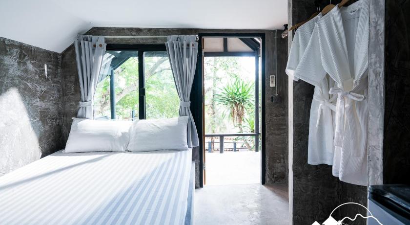 촌부리 Sichang Marina Resort 3星级 酒店 客房