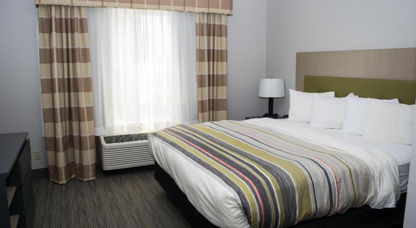 Country Inn & Suites By Radisson, Freeport, Il