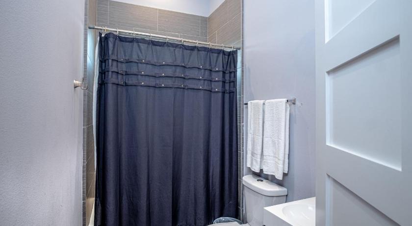 Prosperity Place Remodeled 3BR 2BA Near Downtown photo