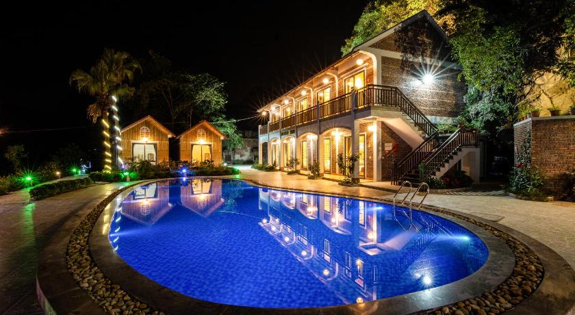 HoangLong Riverside Homestay photo