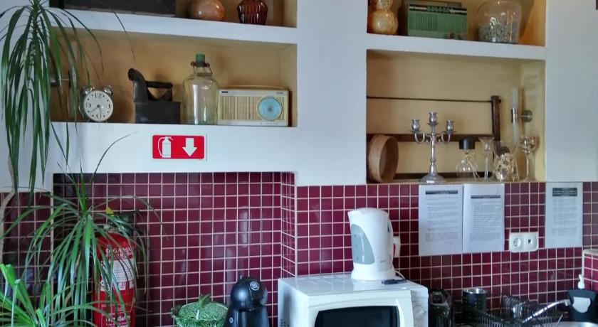 레구엥고스 드 몬사라즈 Casa Monreal 3성급 호텔 레스토랑