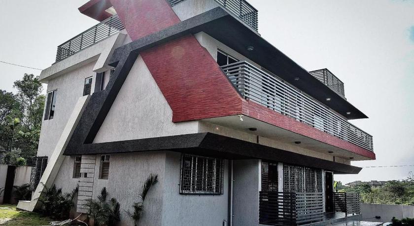 Krishna Villa Two ,6BHK, Mountainous View , NR DELLA Adventures — Hotel in Lonavala