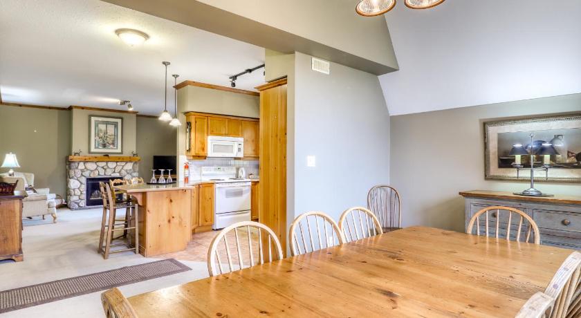 184 Snowbridge Way-Unit 218 — Hotel in The Blue Mountains (ON)