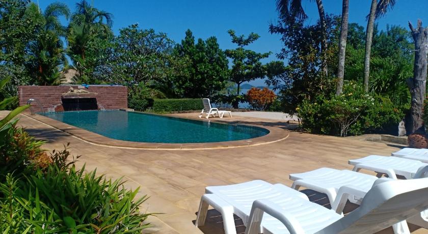 Gardenia Oceanfront Villa photo