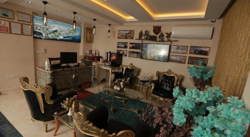 Constantinopolis Hotel - image 10