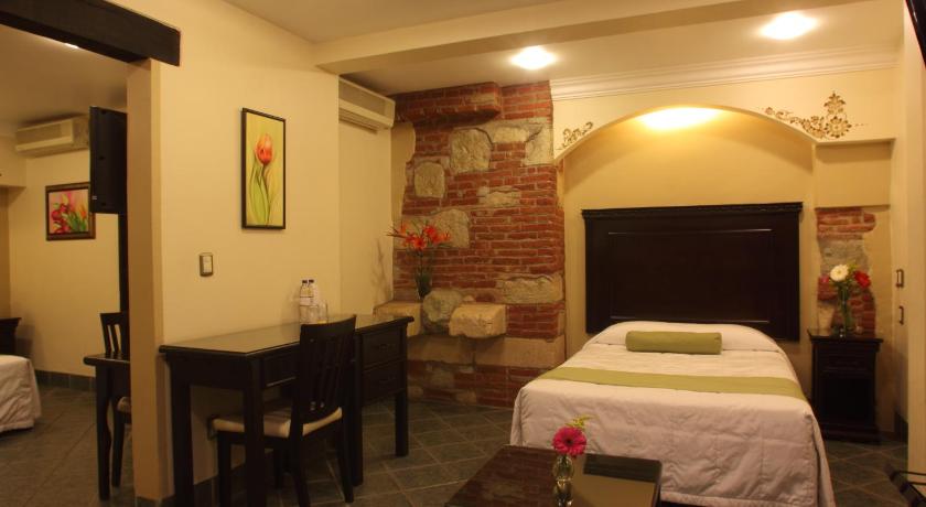 Image of Master Suite 6