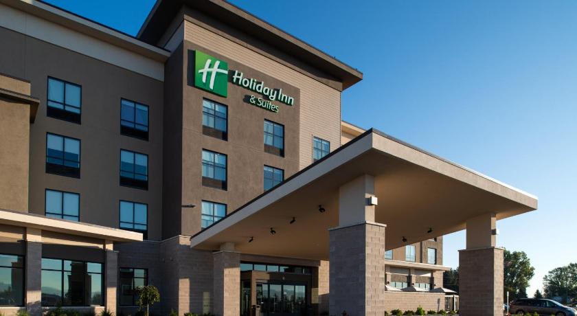 Holiday Inn Hotel And Suites Idaho Falls photo