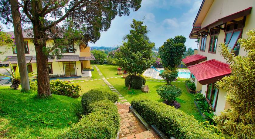 a small town with trees and houses, The Jayakarta Cisarua inn and villas in Puncak