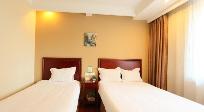 GreenTree Inn Hefei Maanshan Road Qiupuhe Road Subway Station Business Hotel - image 22