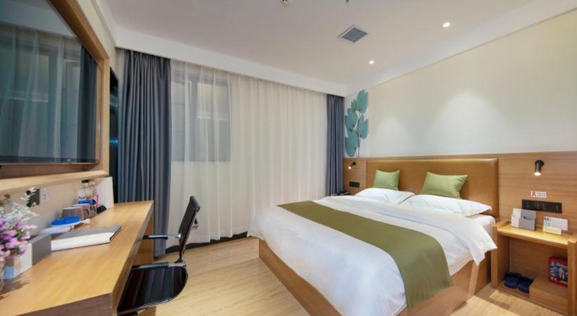 GreenTree Inn Kunming Nanping Walking Street - image 19