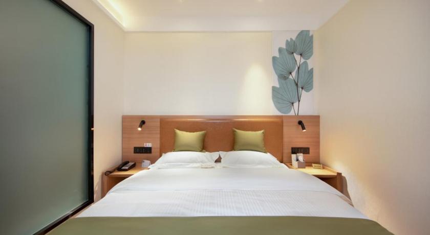 GreenTree Inn Kunming Nanping Walking Street - image 38