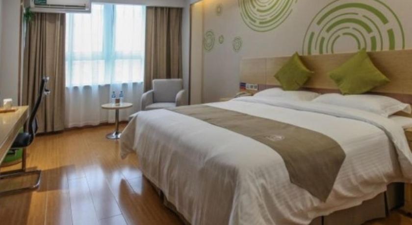 臨沂 GreenTree Inn Linyi Shuixian Bus Station Business Hotel ホテル 外観