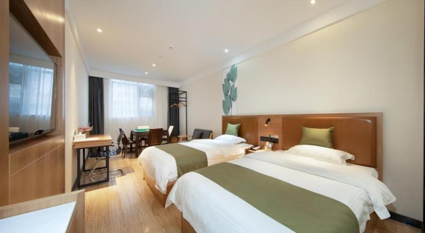 GreenTree Inn Kunming Nanping Walking Street – Kunming, MO