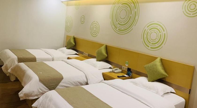 GreenTree Inn Tianjin Hedong District Tianjin Railway Station Square Express Hotel - image 23