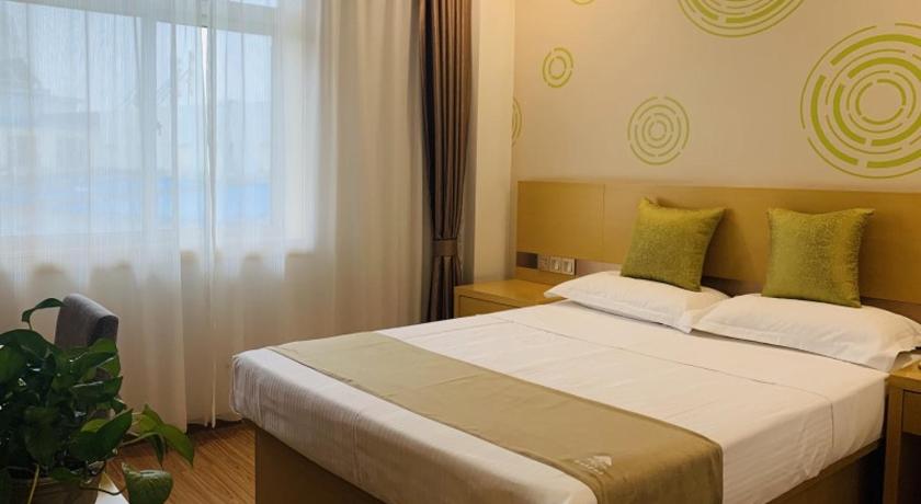 GreenTree Inn Tianjin Hedong District Tianjin Railway Station Square Express Hotel - image 16