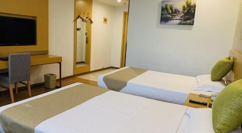 GreenTree Inn Tianjin Hedong District Tianjin Railway Station Square Express Hotel - image 30