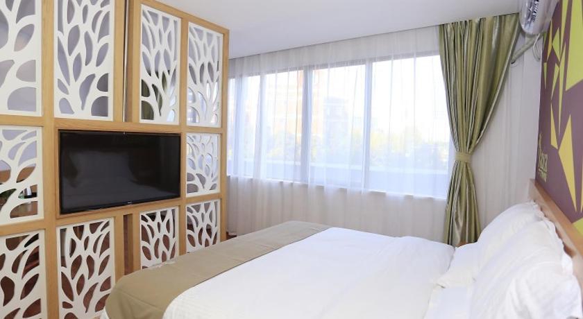 Vatica Hefei Binhu District Guangxi Road Exhibition Center Hotel - image 18