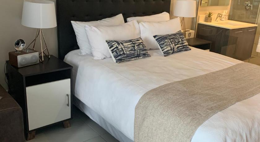Menlyn Maine The Residence Trilogy - 4th photo