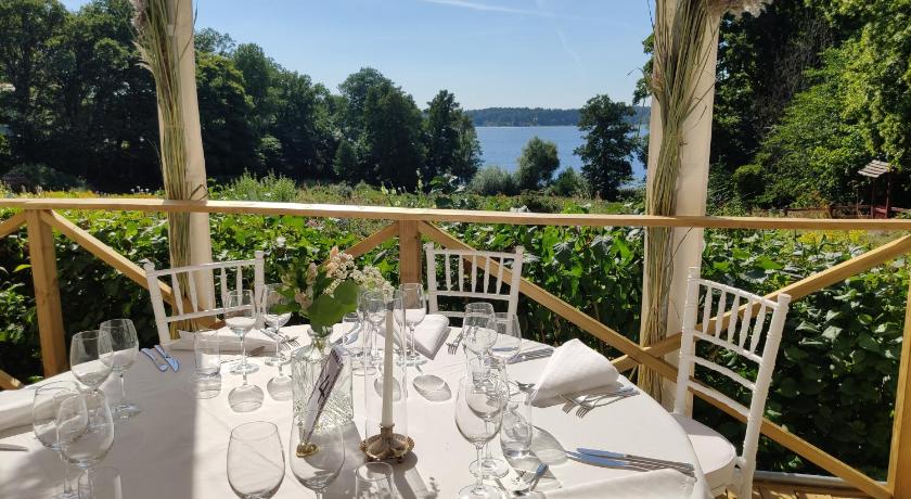 Riddersviks Herrgard — Hotel in Stockholm