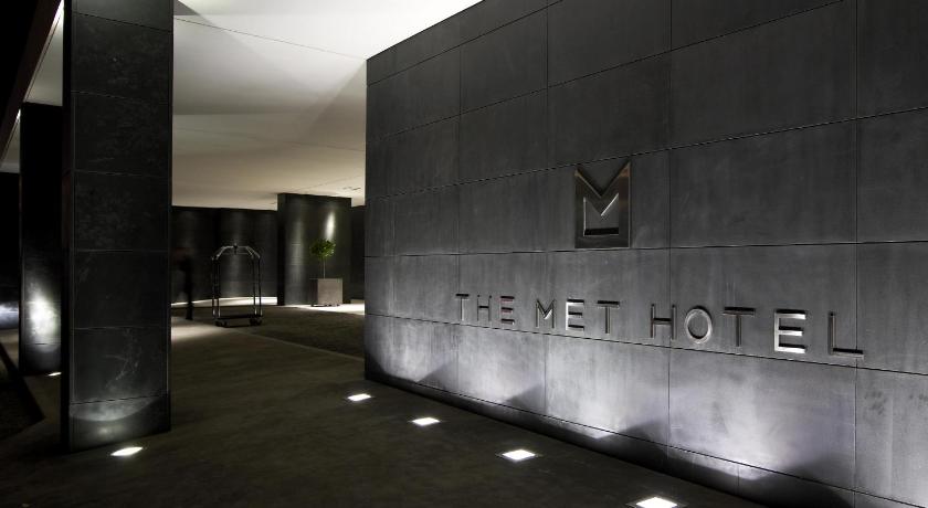 The Met Hotel