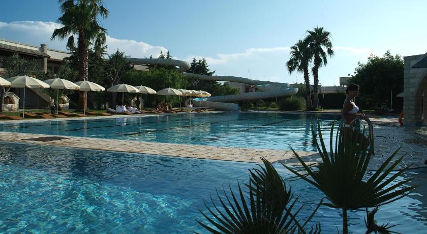 UNAHOTELS Regina Bari photo
