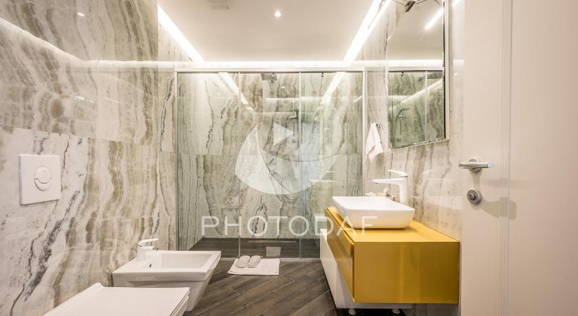 Hotel Delta photo