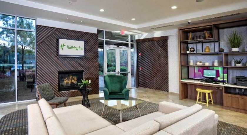 Holiday Inn Statesboro-University Area photo