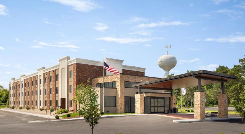 Holiday Inn Express Plattsburgh photo